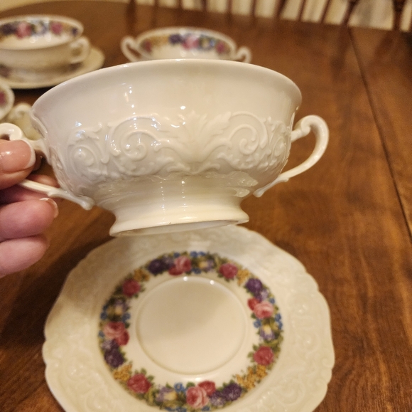 Vintage Black Knight Selb BAVARIAdouble handle teacup and plate set of 4 - Picture 3 of 7
